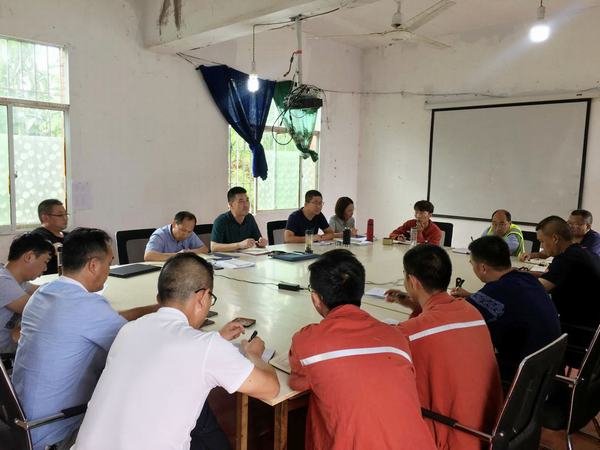 公司總經(jīng)理袁斌率內(nèi)審小組到豐都龍興壩項(xiàng)目開(kāi)展管理體系審核工作 