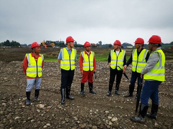 袁斌率隊蒞臨岷江虎渡溪航電樞紐工程檢查指導工作