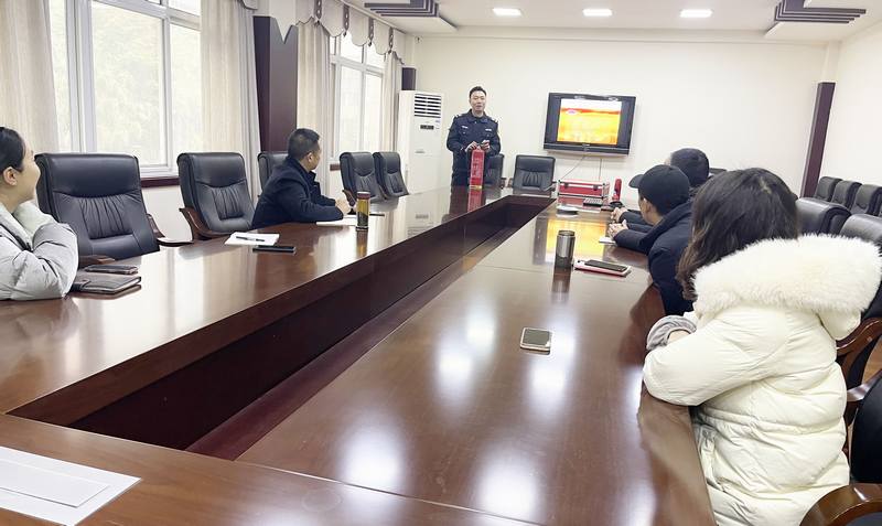 公司資陽辦公區開展節前消防知識培訓