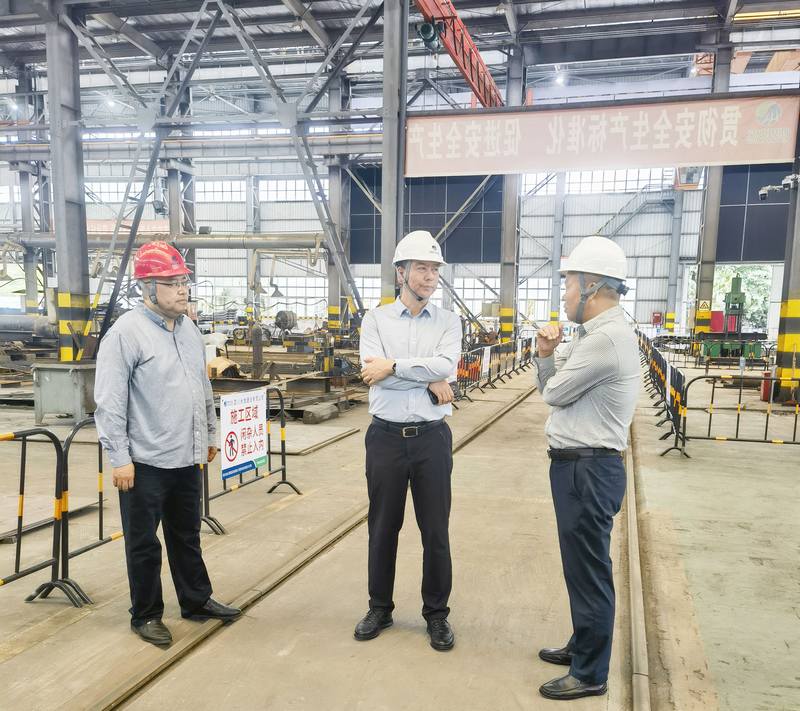 尹曉東到建設(shè)公司開展國(guó)慶、中秋節(jié)前安全檢查